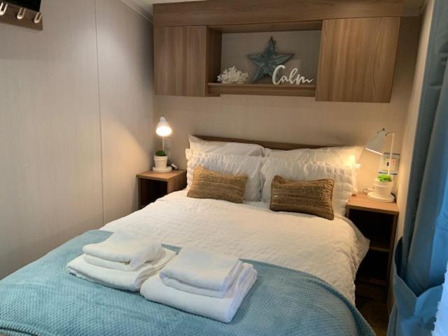 Cosy, Coastal Themed Holiday Home, Rockley Park, Poole, Dorset Buitenkant foto