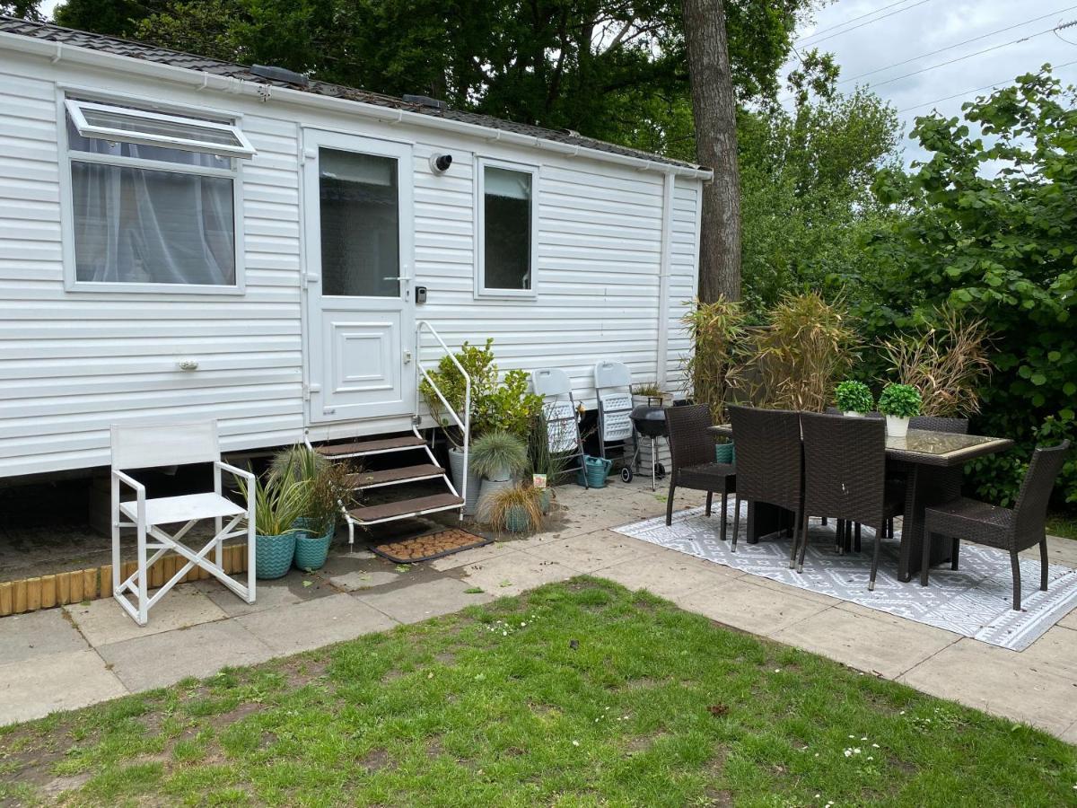 Cosy, Coastal Themed Holiday Home, Rockley Park, Poole, Dorset Buitenkant foto