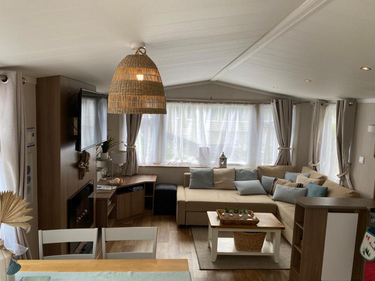 Cosy, Coastal Themed Holiday Home, Rockley Park, Poole, Dorset Buitenkant foto